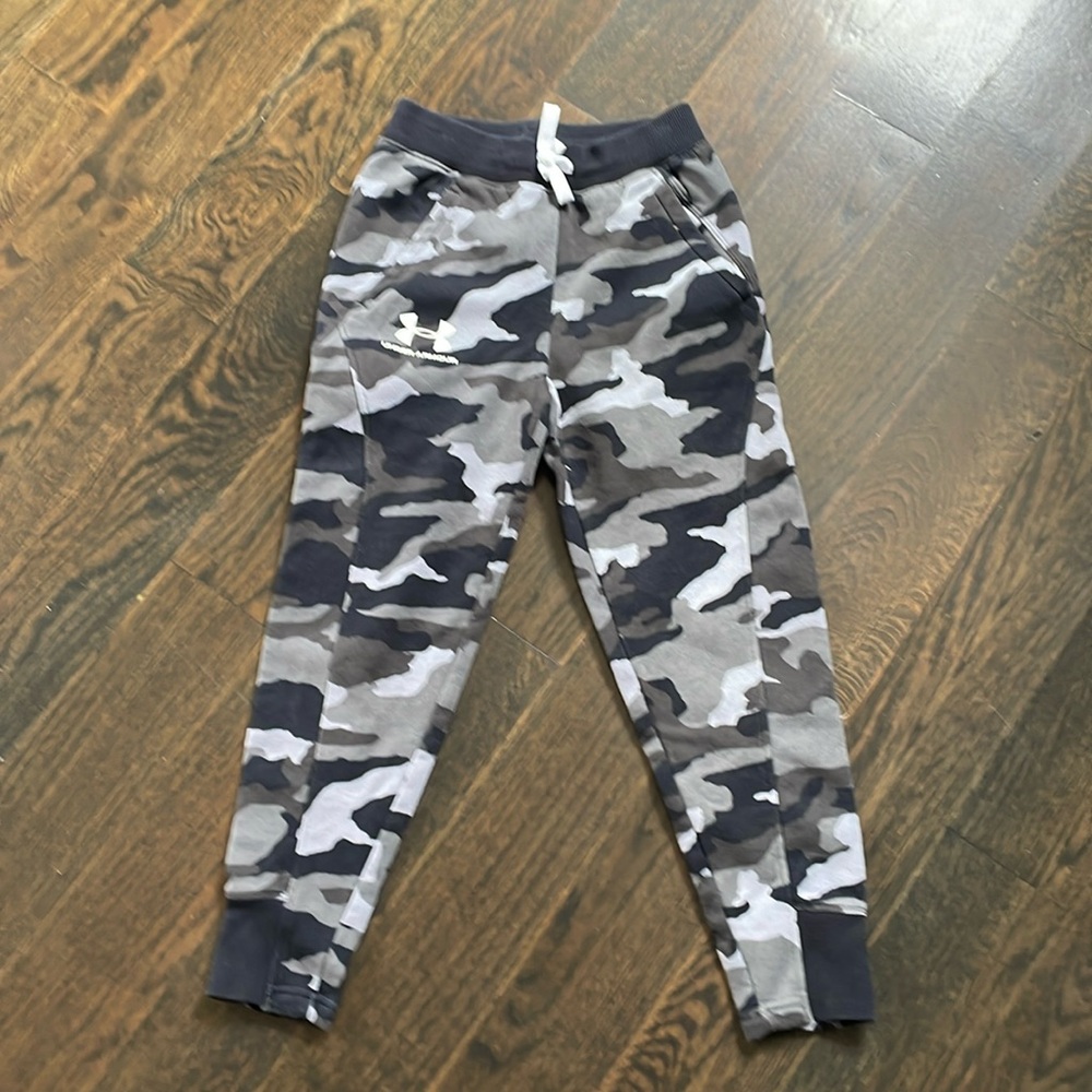 UA cotton boys pant sz 8 - youth small